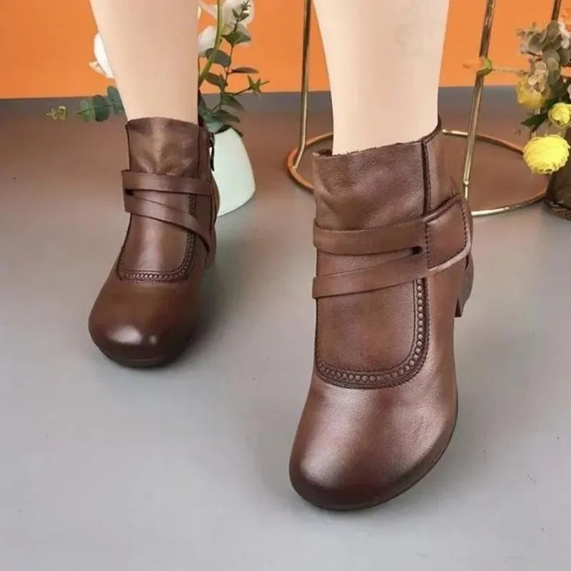 Bota Feminina Comfort Line
